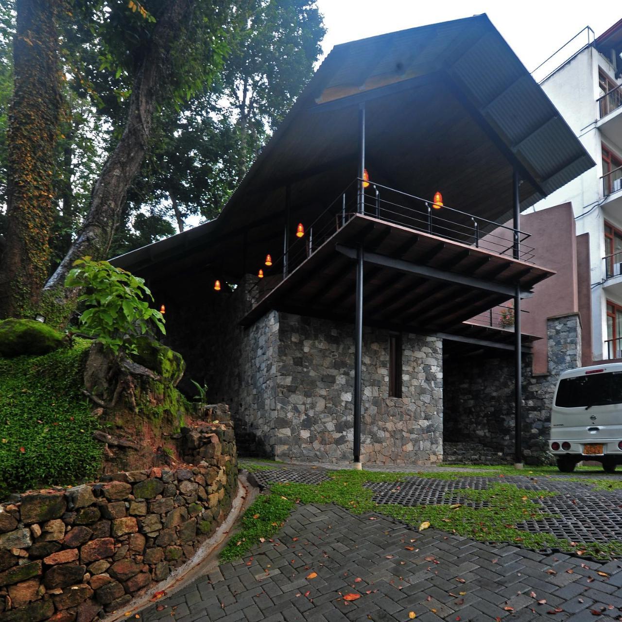 Swp Eco Lodge Kandy Exteriör bild